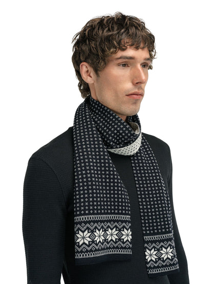 Garmisch Scarf Black White