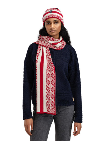 2026 Cortina Scarf Raspberry