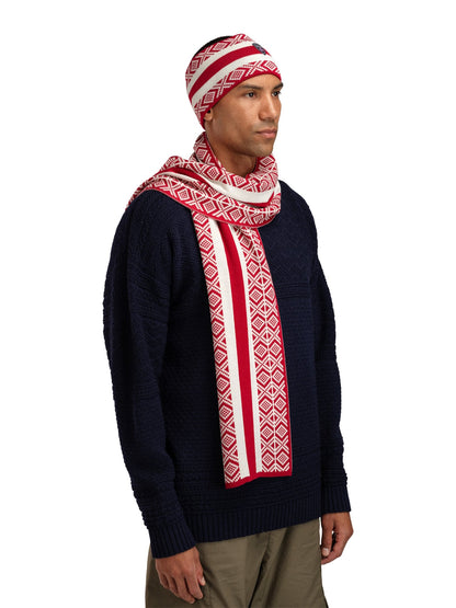 2026 Cortina Scarf Raspberry
